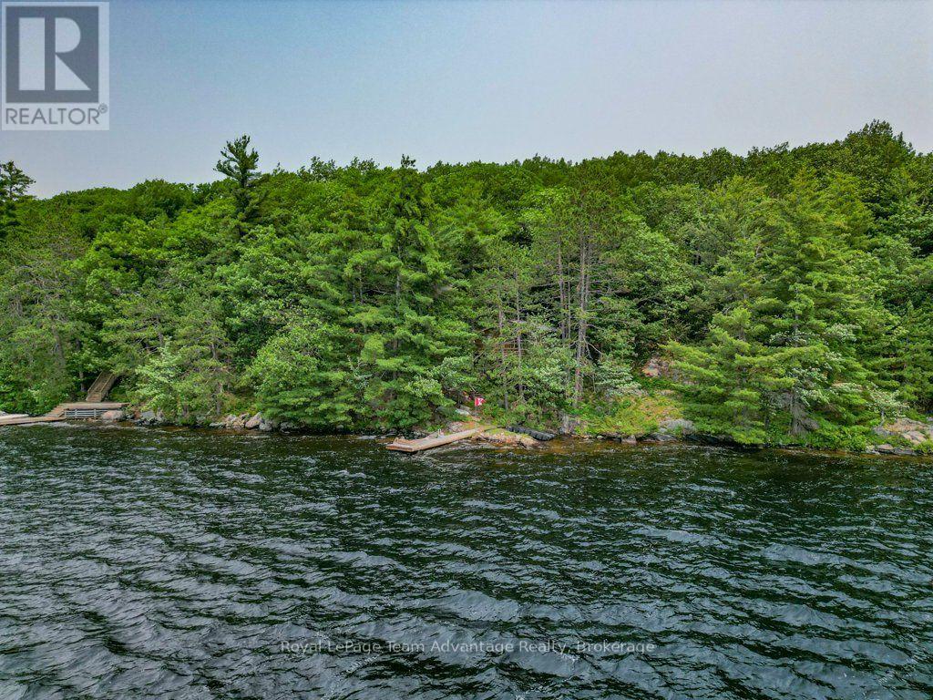 102 BLACKSTONE LAKE WATER - 32