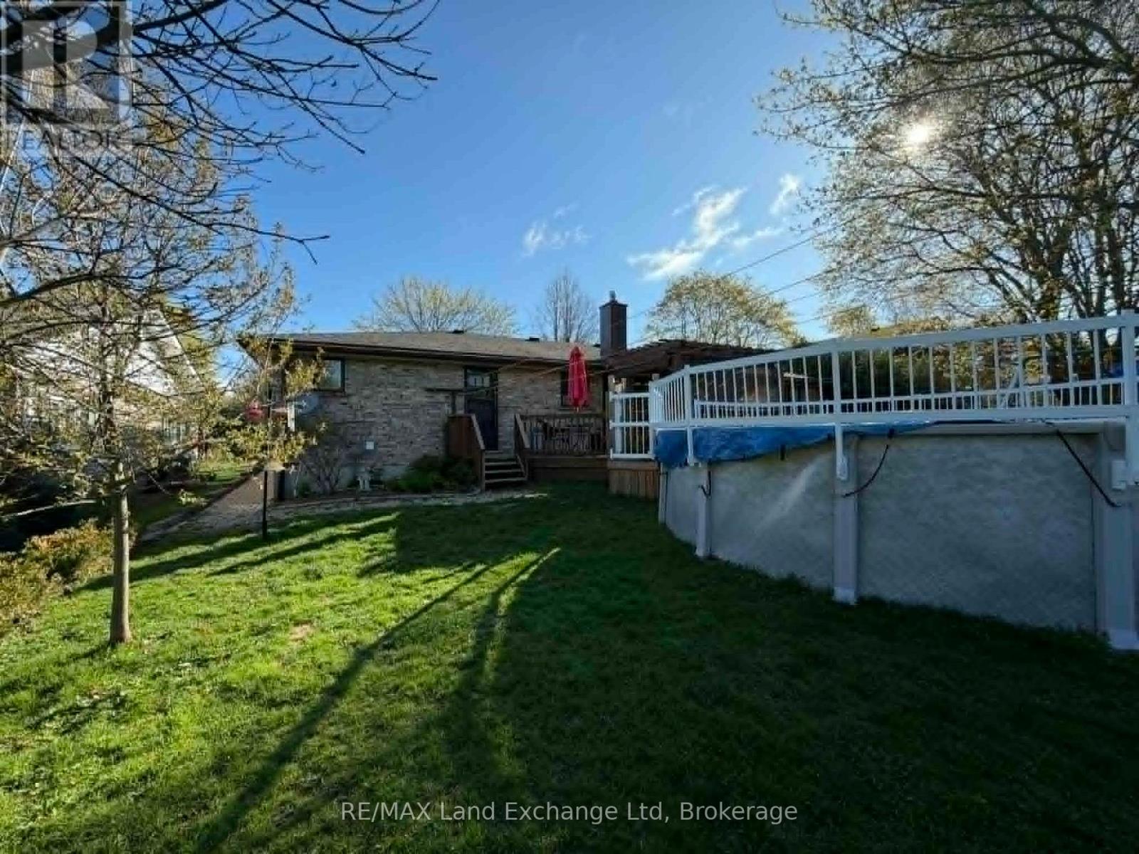 142 CHARLES STREET - 29