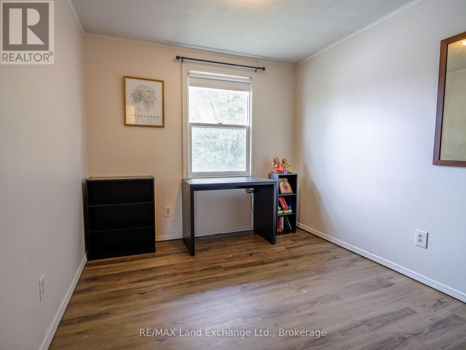 650 BARNES AVENUE - 20
