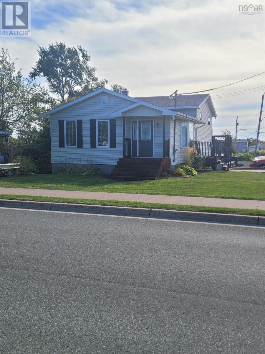 19 Highland Street - 2