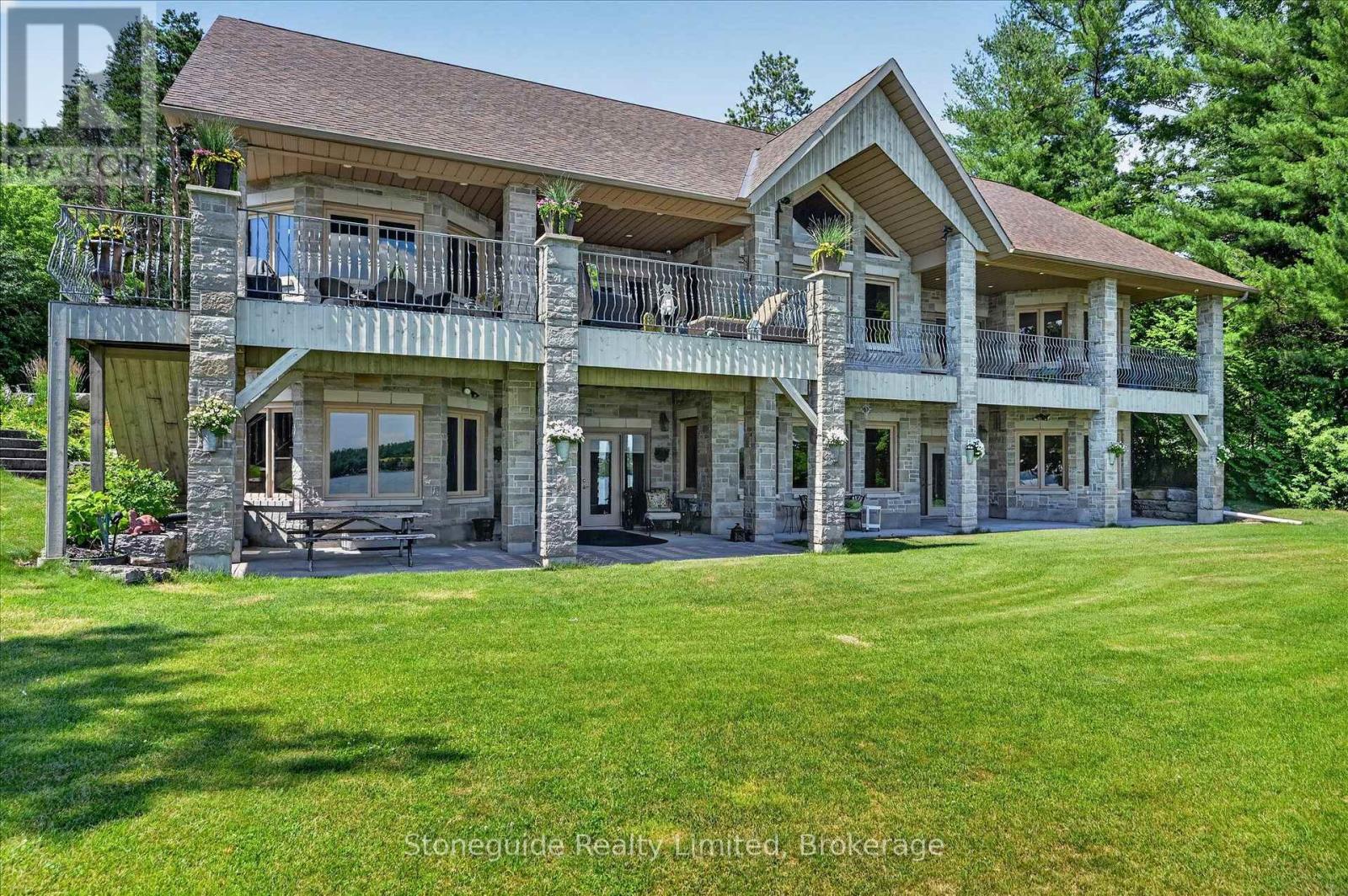 899 SETTLERS TRAIL - 2