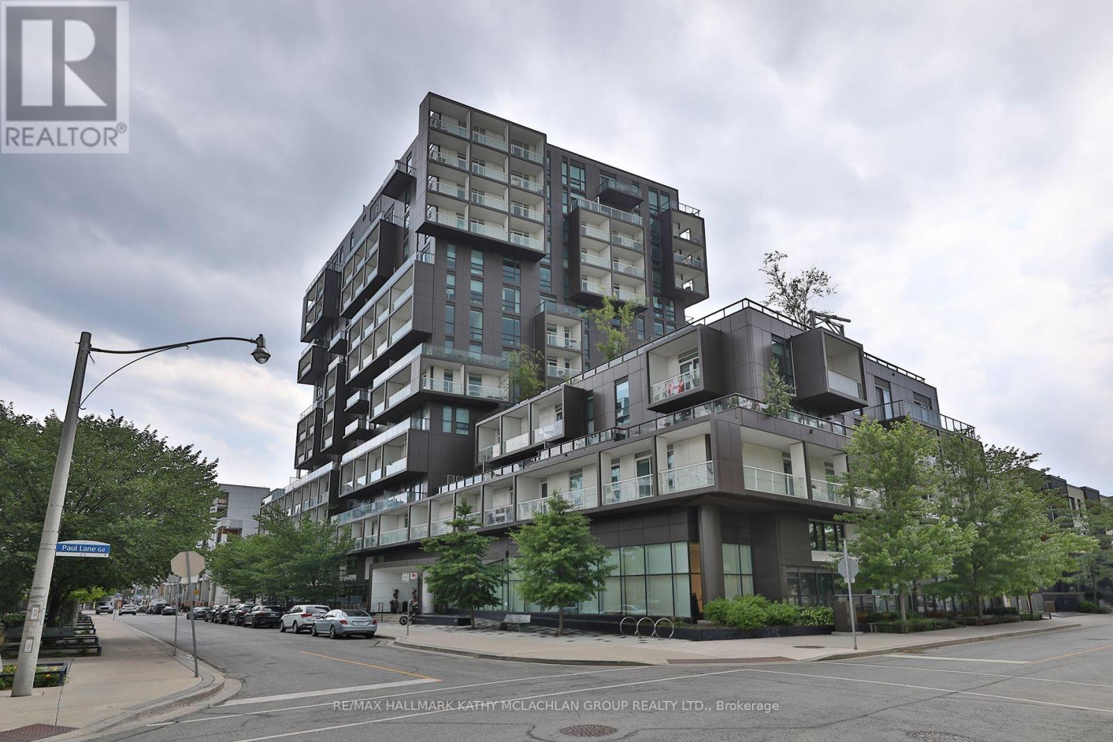 #815 80 VANAULEY STREET - 1