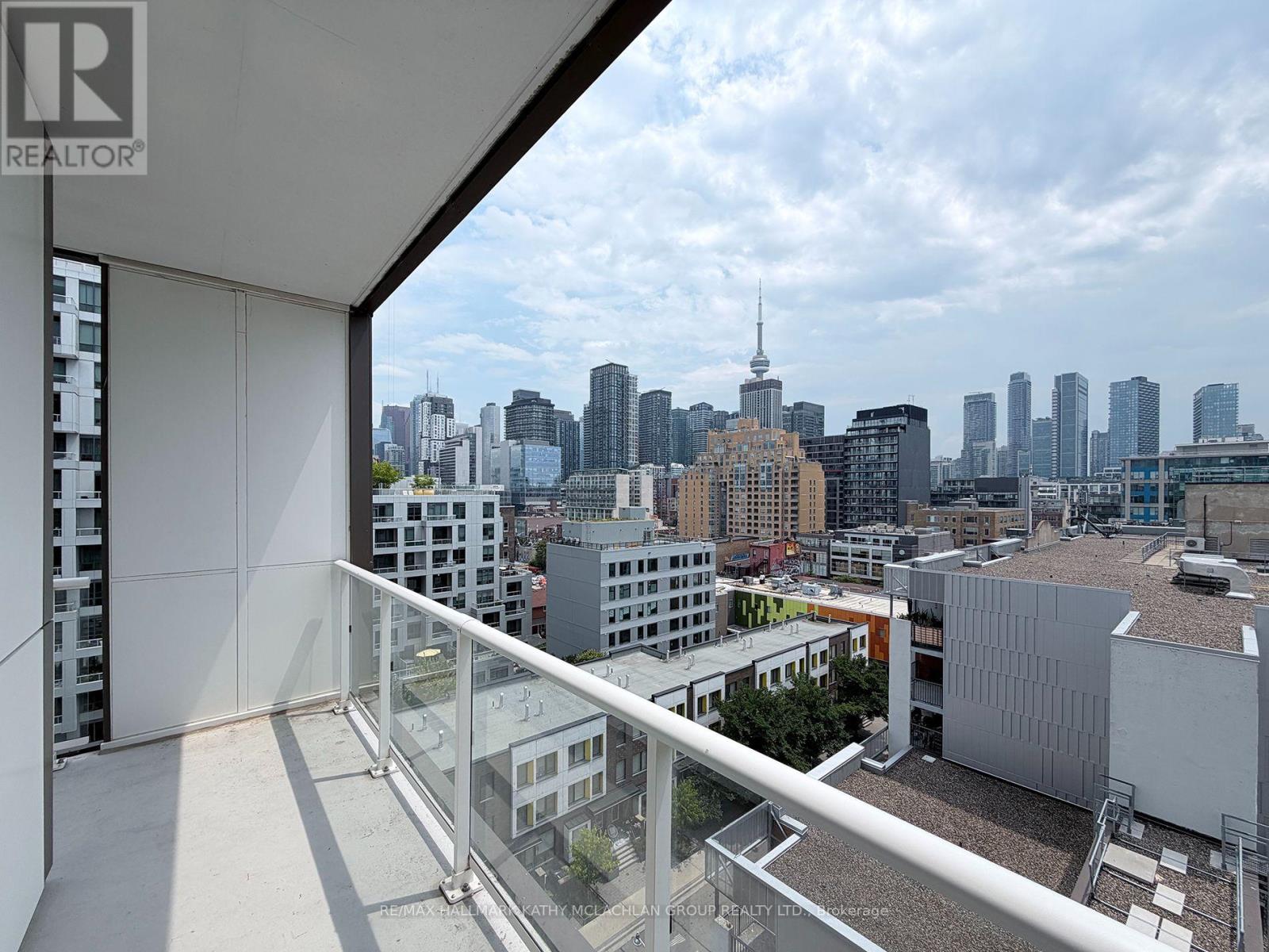 #815 80 VANAULEY STREET - 14