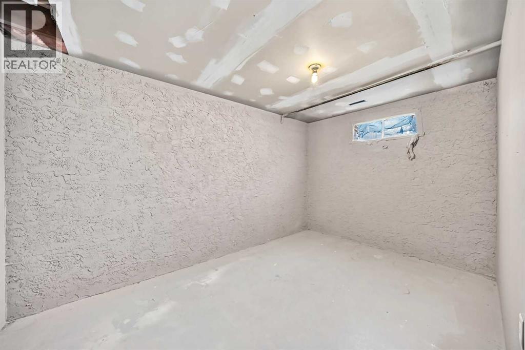 91 Cedarwood Hill SW - 35