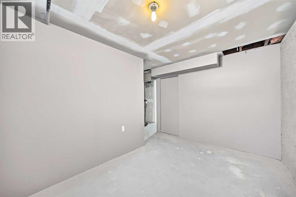 91 Cedarwood Hill SW - 36