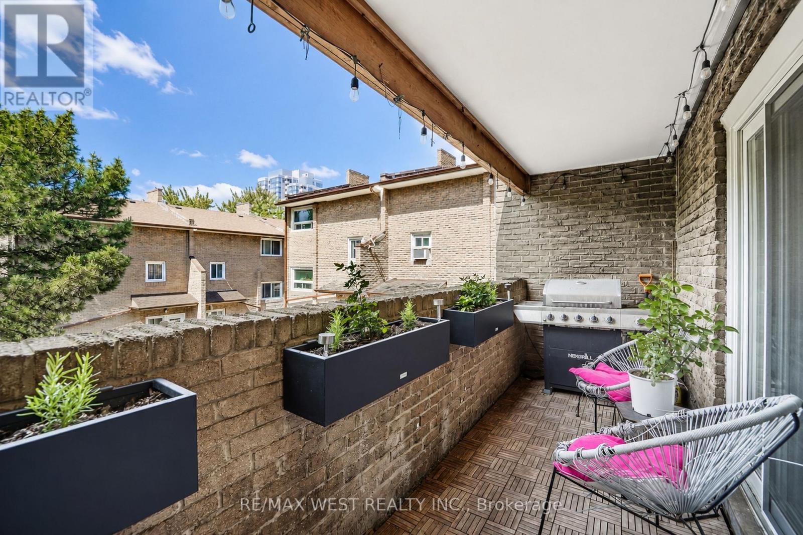 #159 50 SCARBOROUGH GOLF CLUB ROAD - 4