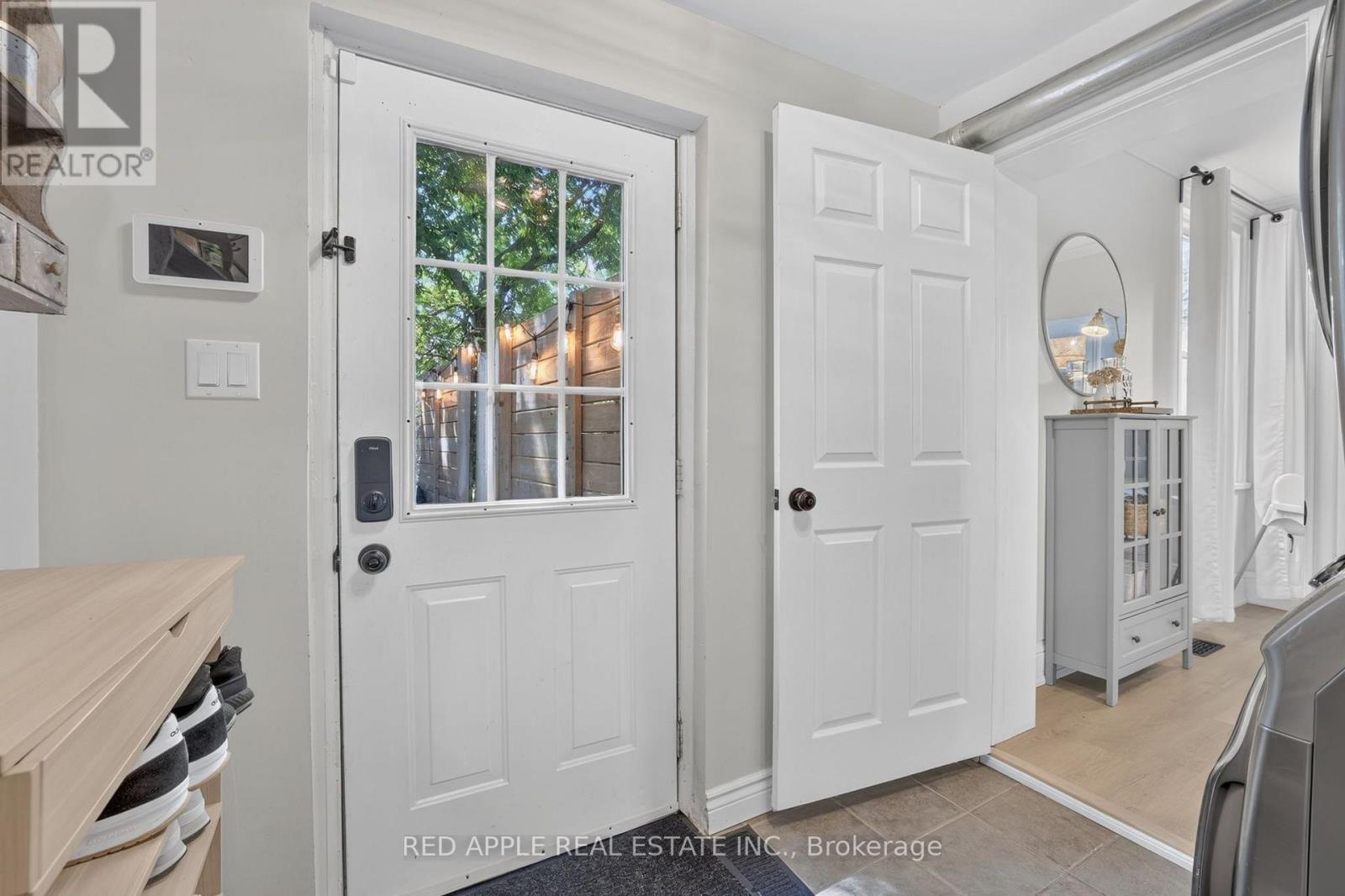 20435 LESLIE STREET - 12