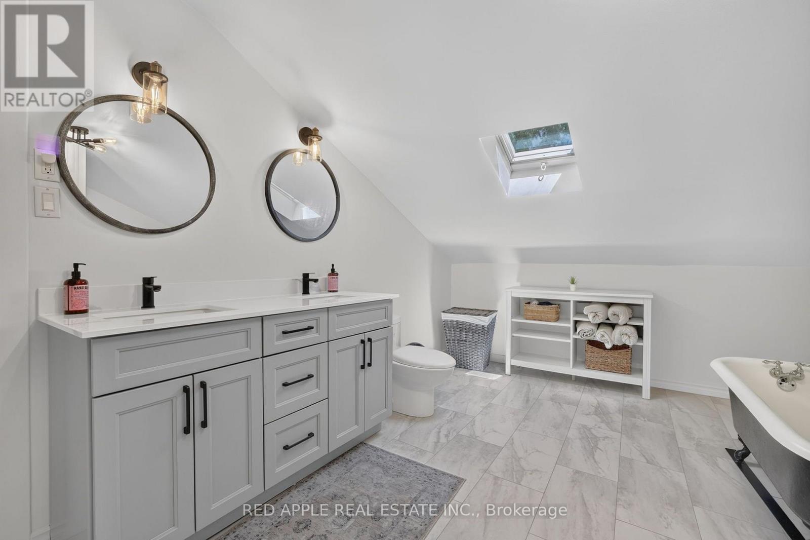 20435 LESLIE STREET - 24