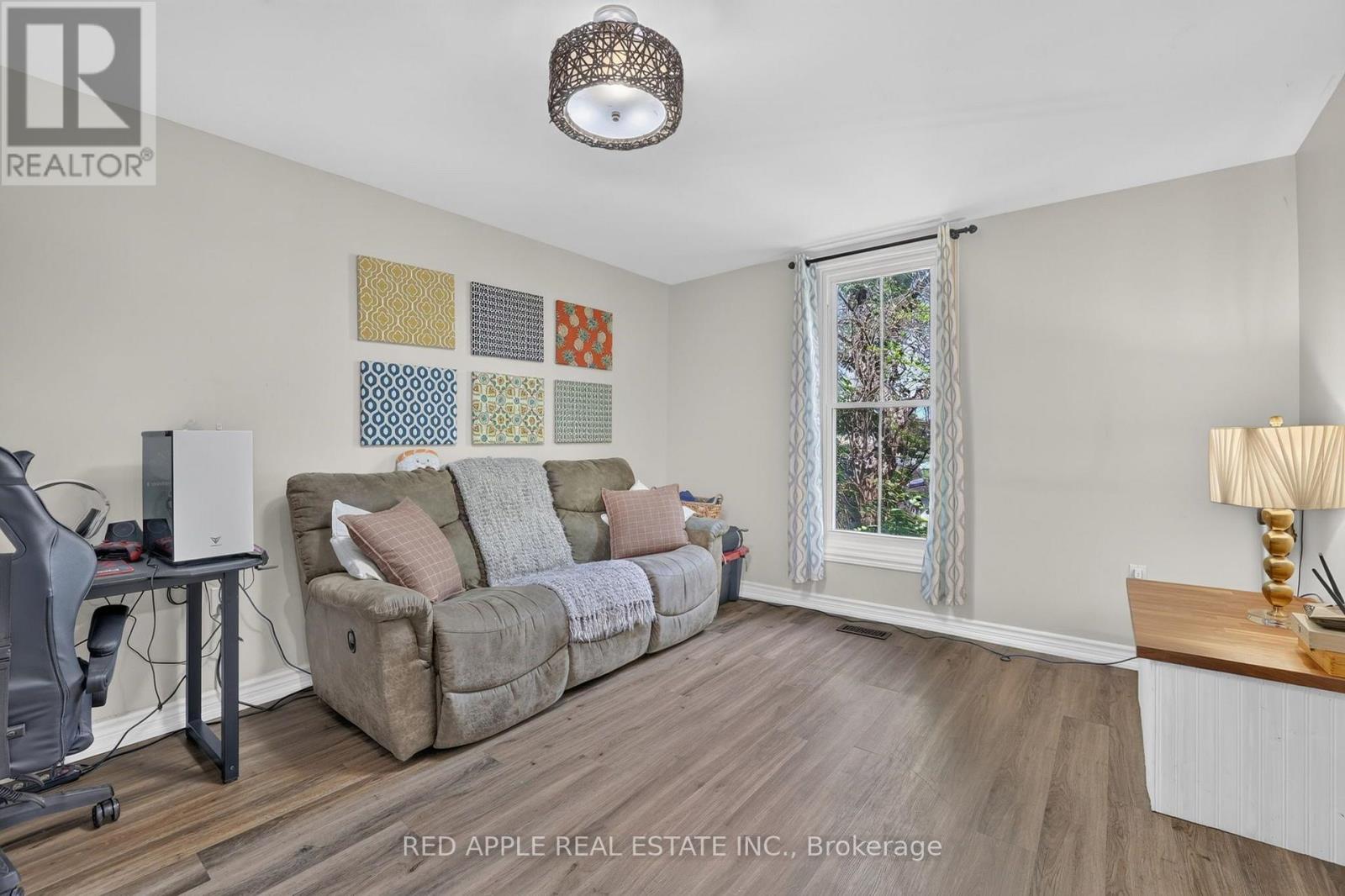 20435 LESLIE STREET - 27