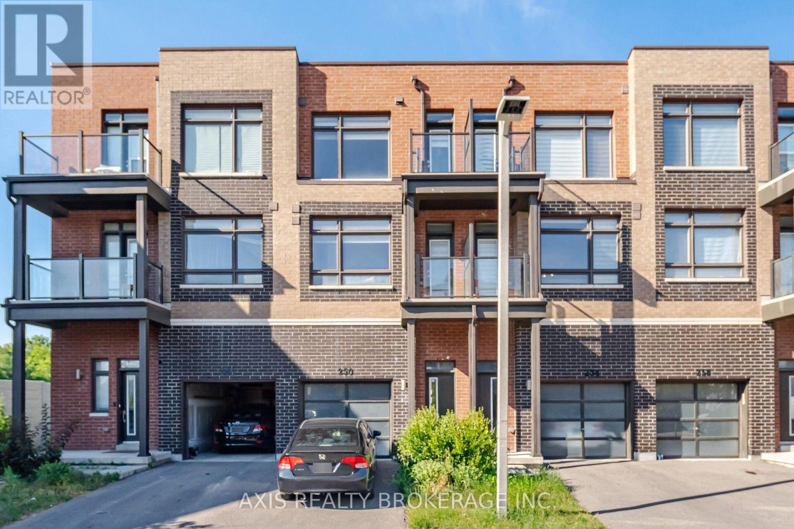250 DALHOUSIE STREET - 1