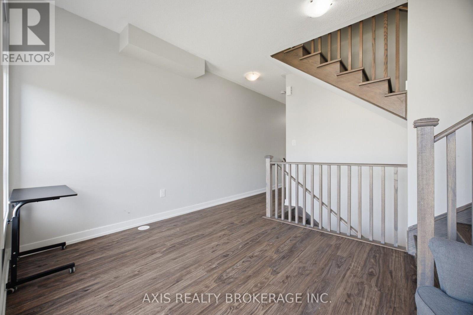 250 DALHOUSIE STREET - 32