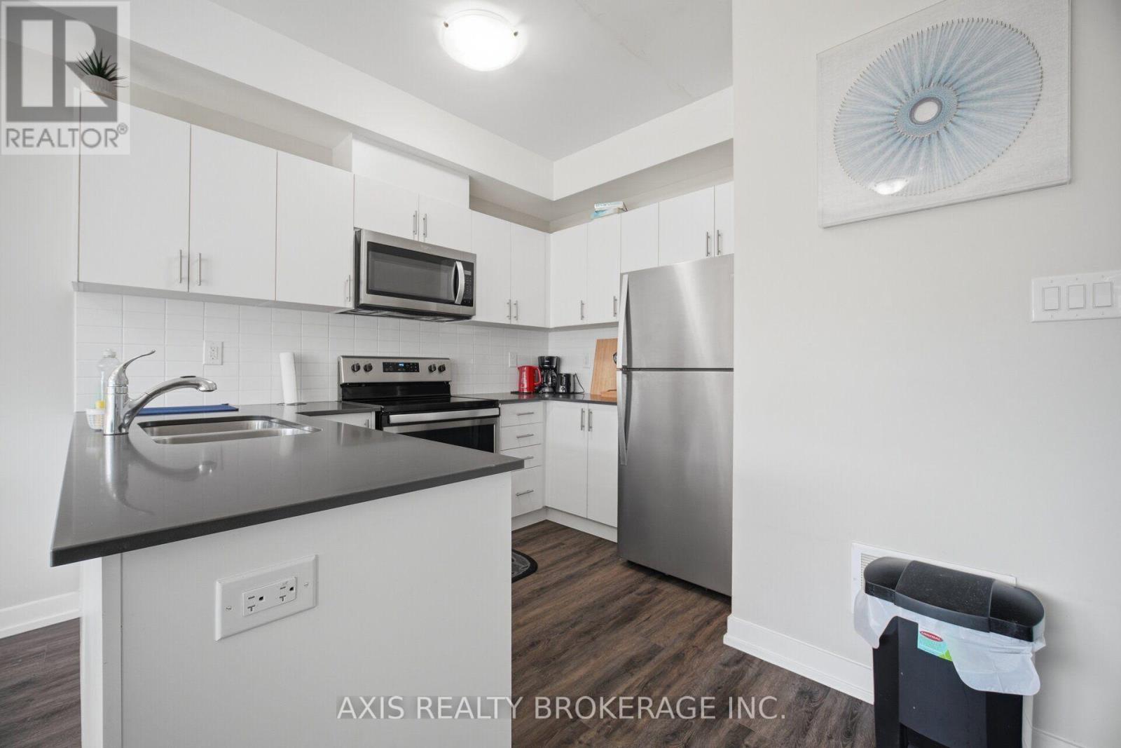250 DALHOUSIE STREET - 6