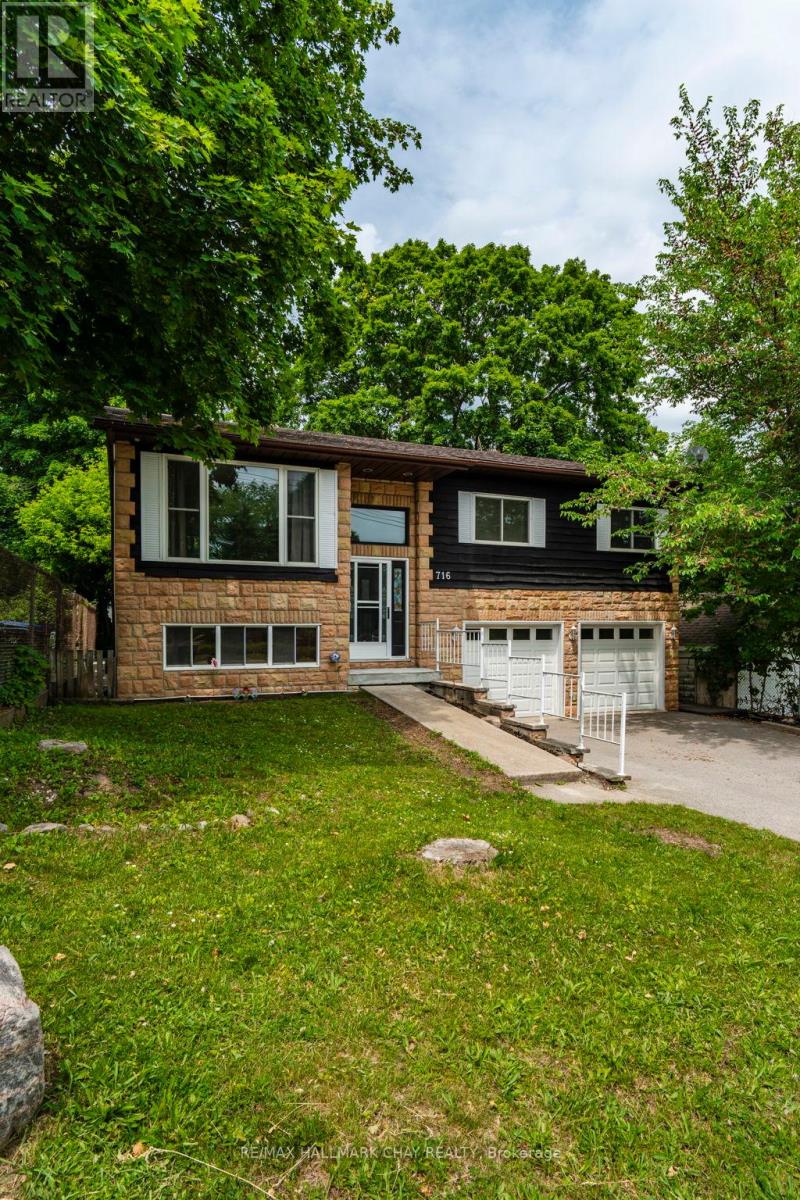 716 DOMINION AVENUE - 2