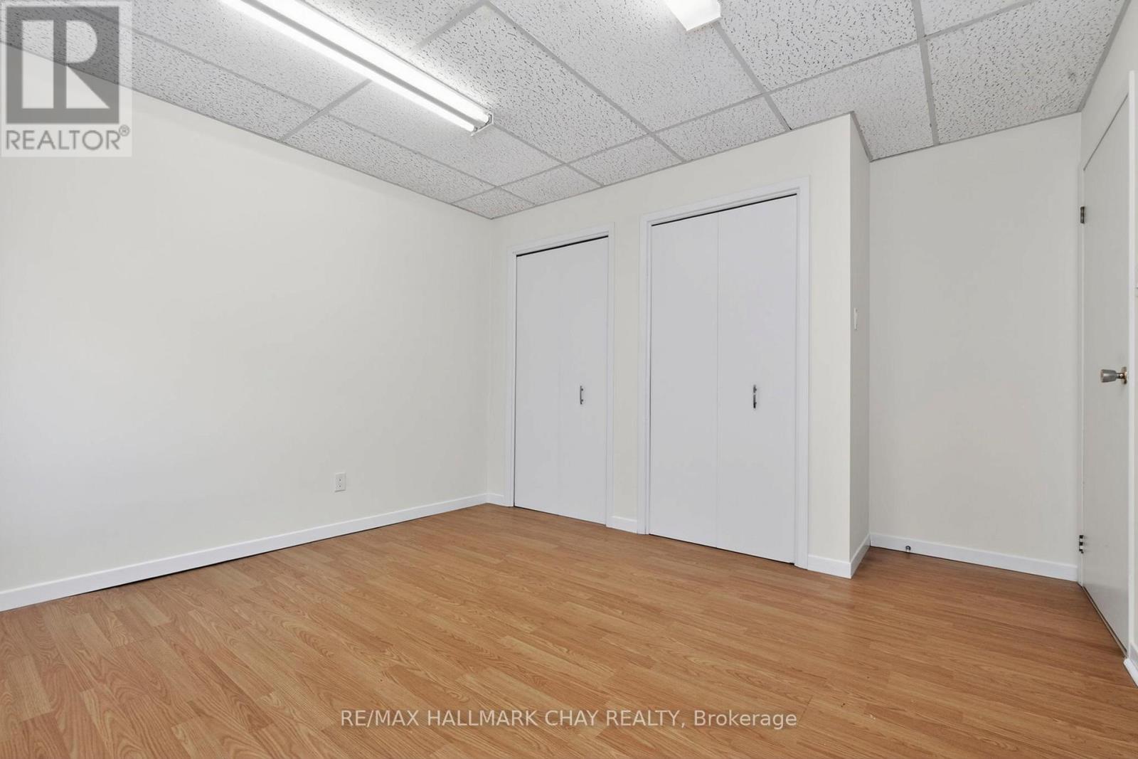 716 DOMINION AVENUE - 35