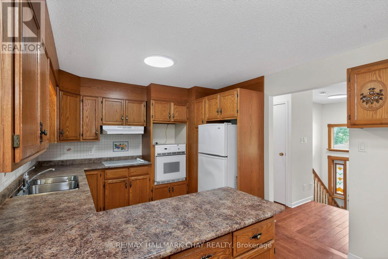716 DOMINION AVENUE - 9