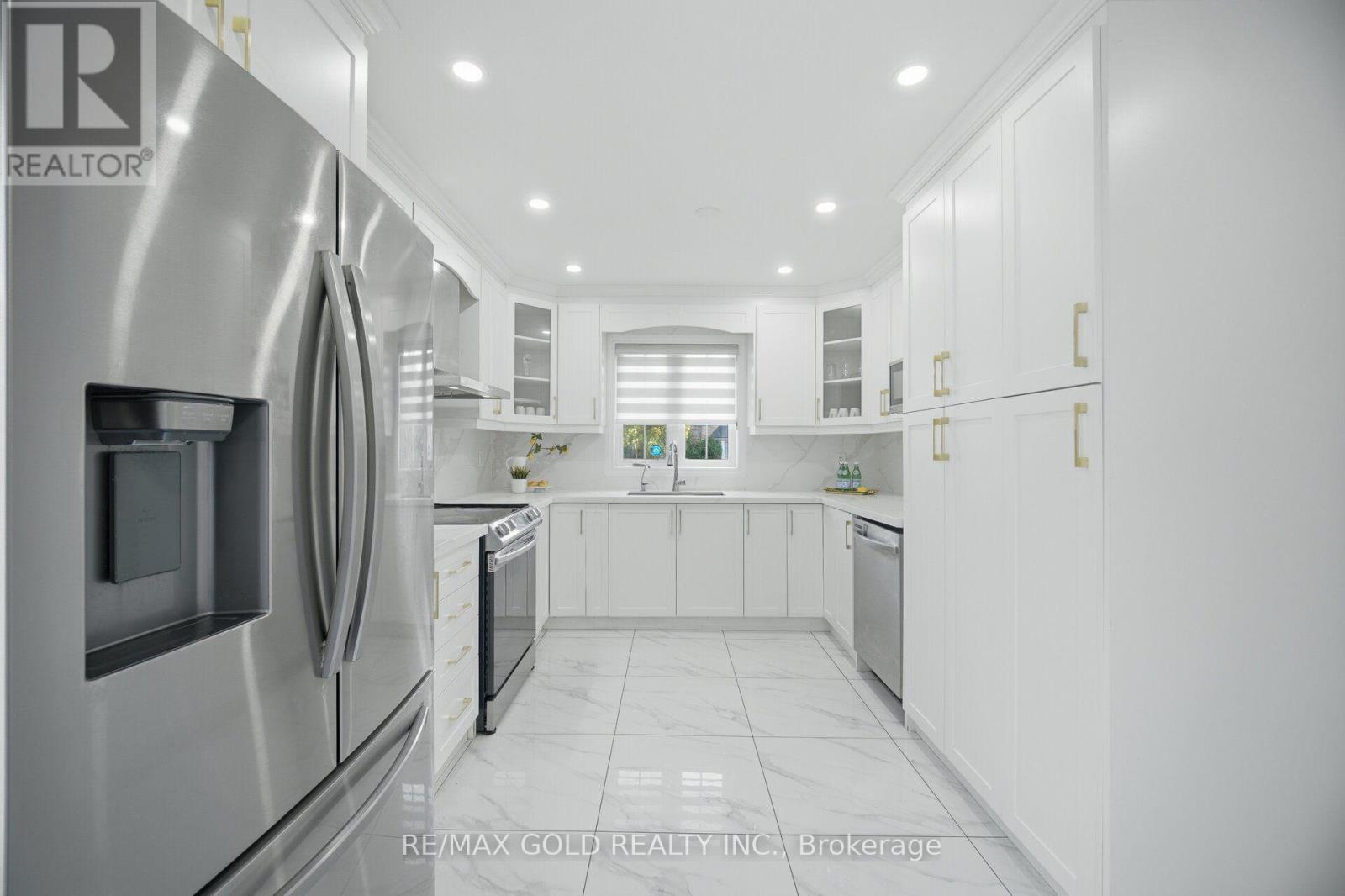 71 LEAGATE STREET - 18