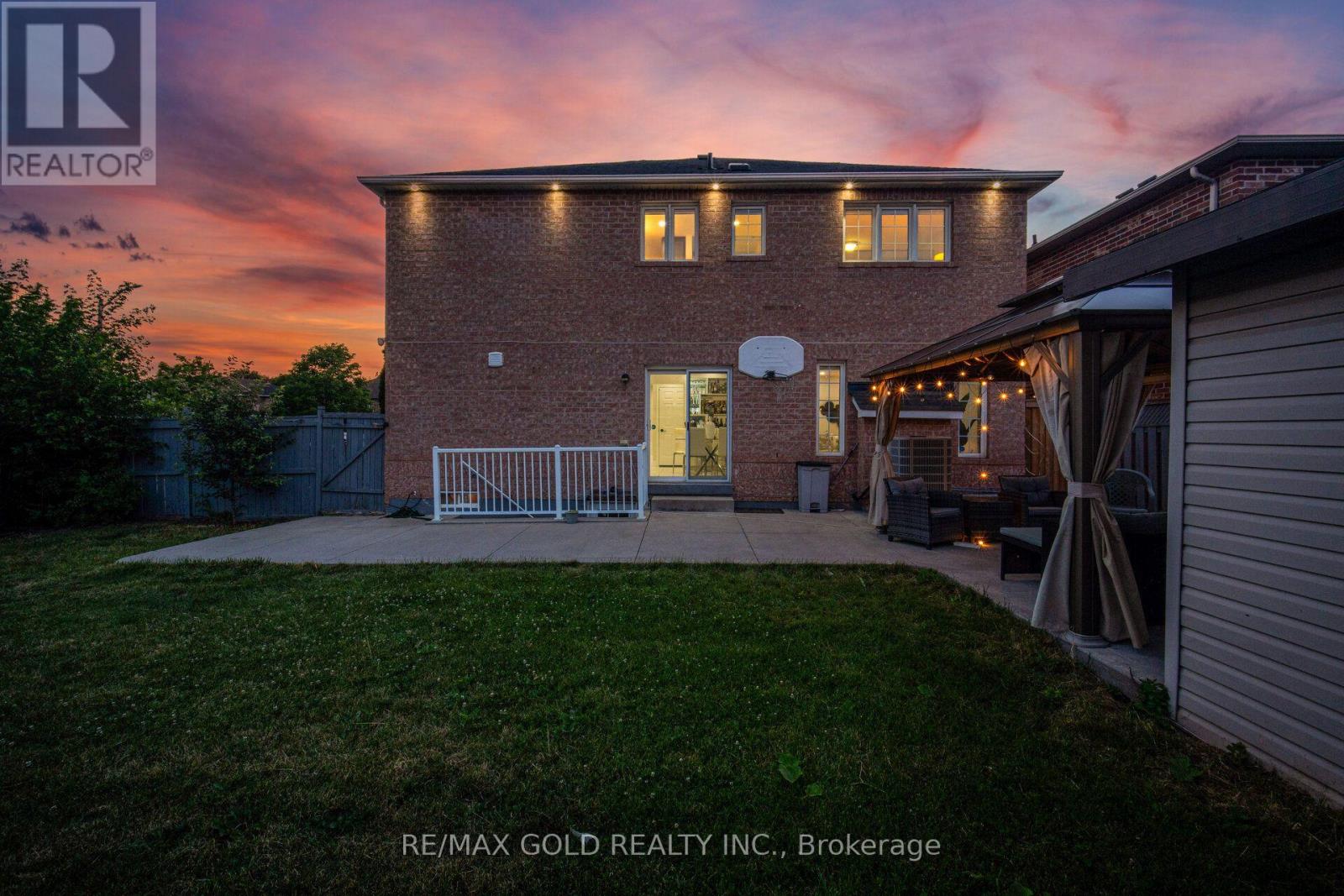 71 LEAGATE STREET - 46
