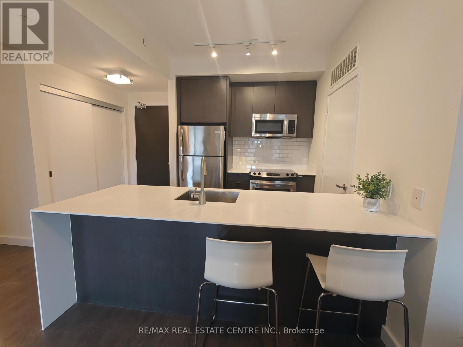 #307 5005 HARVARD ROAD - 12