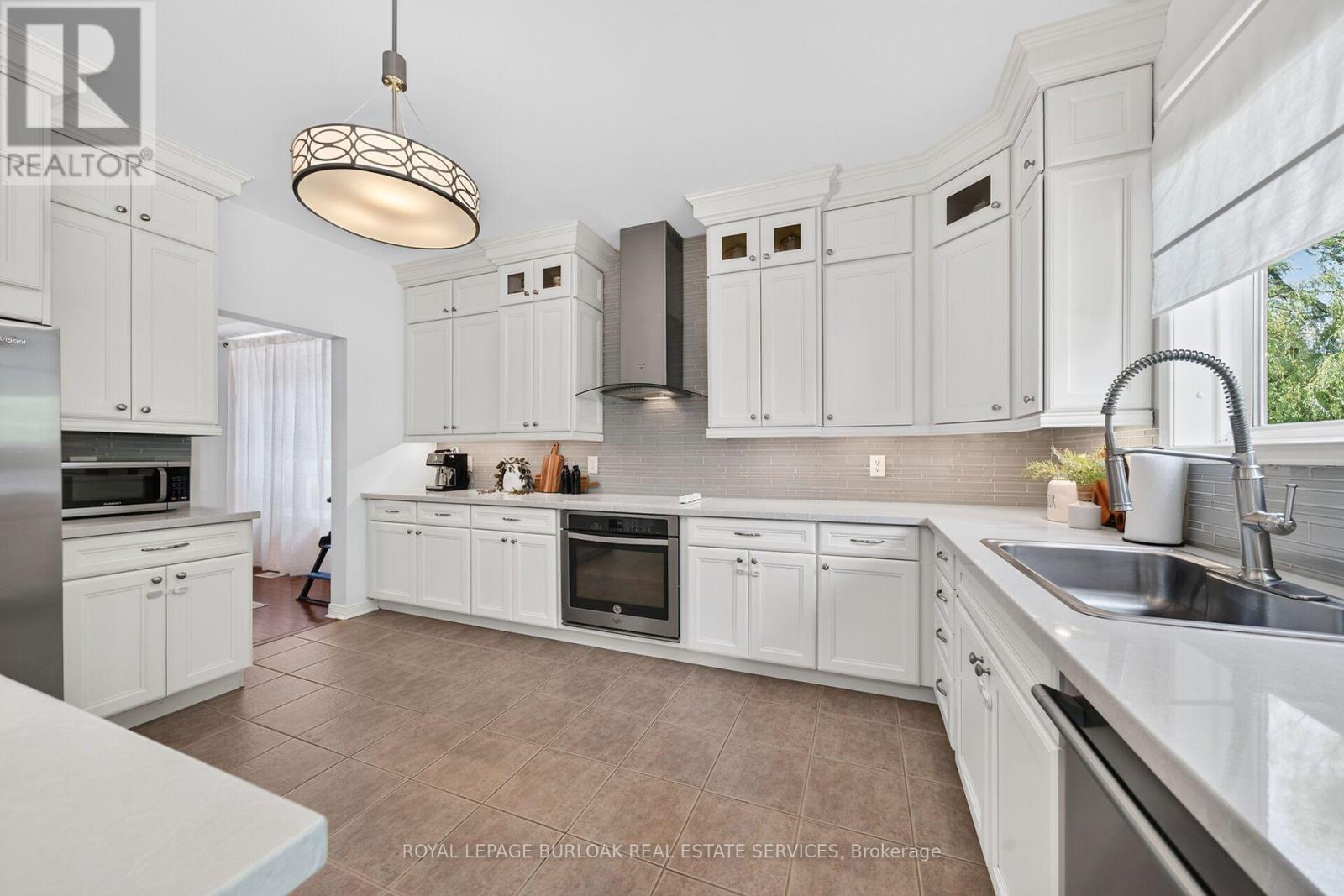 2203 TURNBERRY ROAD - 16