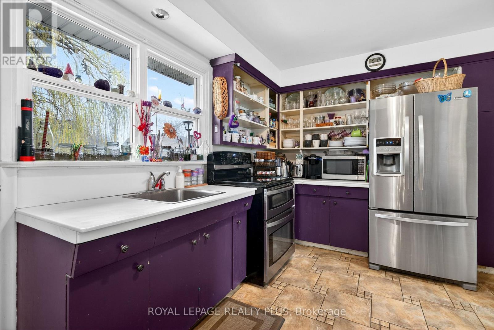1332 STANBURY ROAD - 19