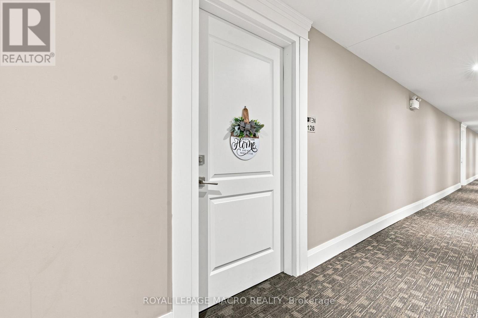 #126 610 FARMSTEAD DRIVE - 5