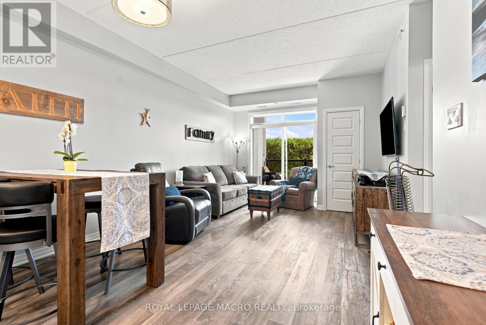 #126 610 FARMSTEAD DRIVE - 7