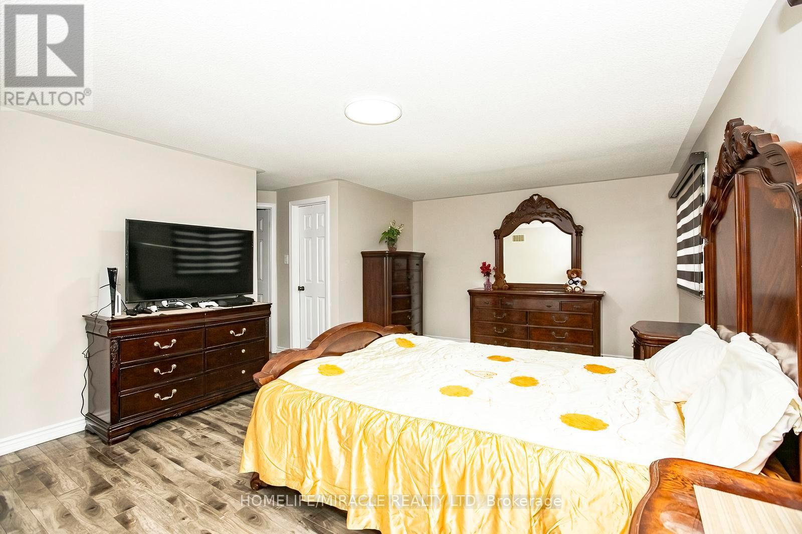 5 BUTLERMERE DRIVE - 22