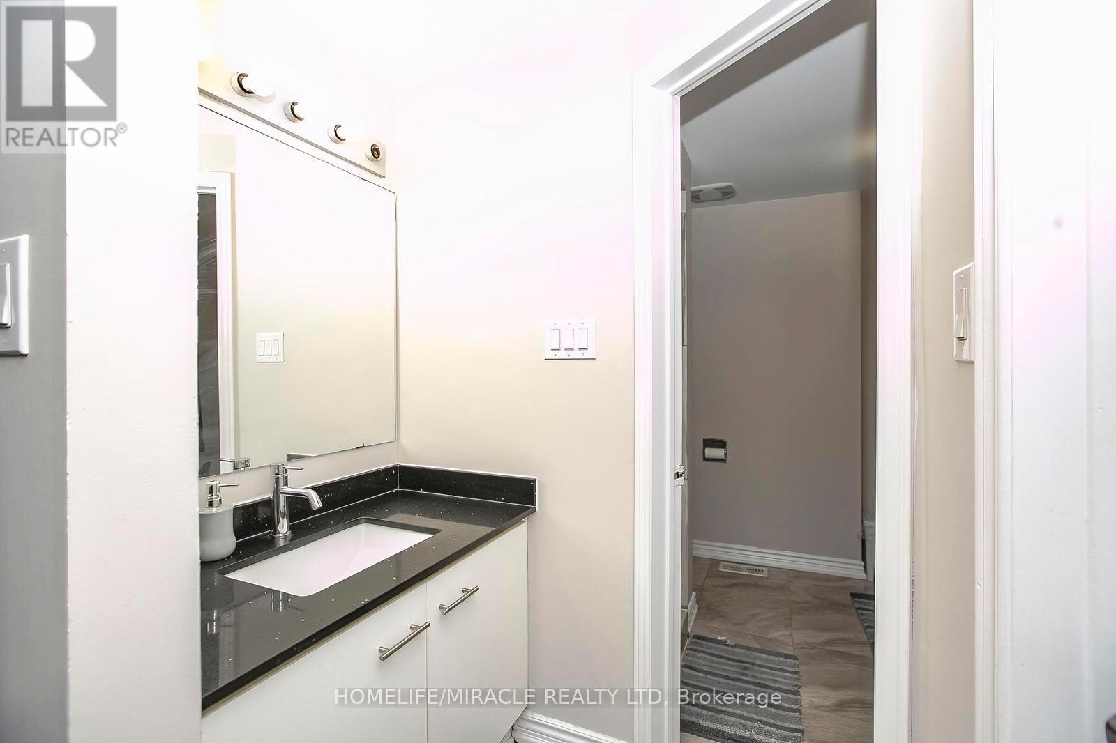 5 BUTLERMERE DRIVE - 24