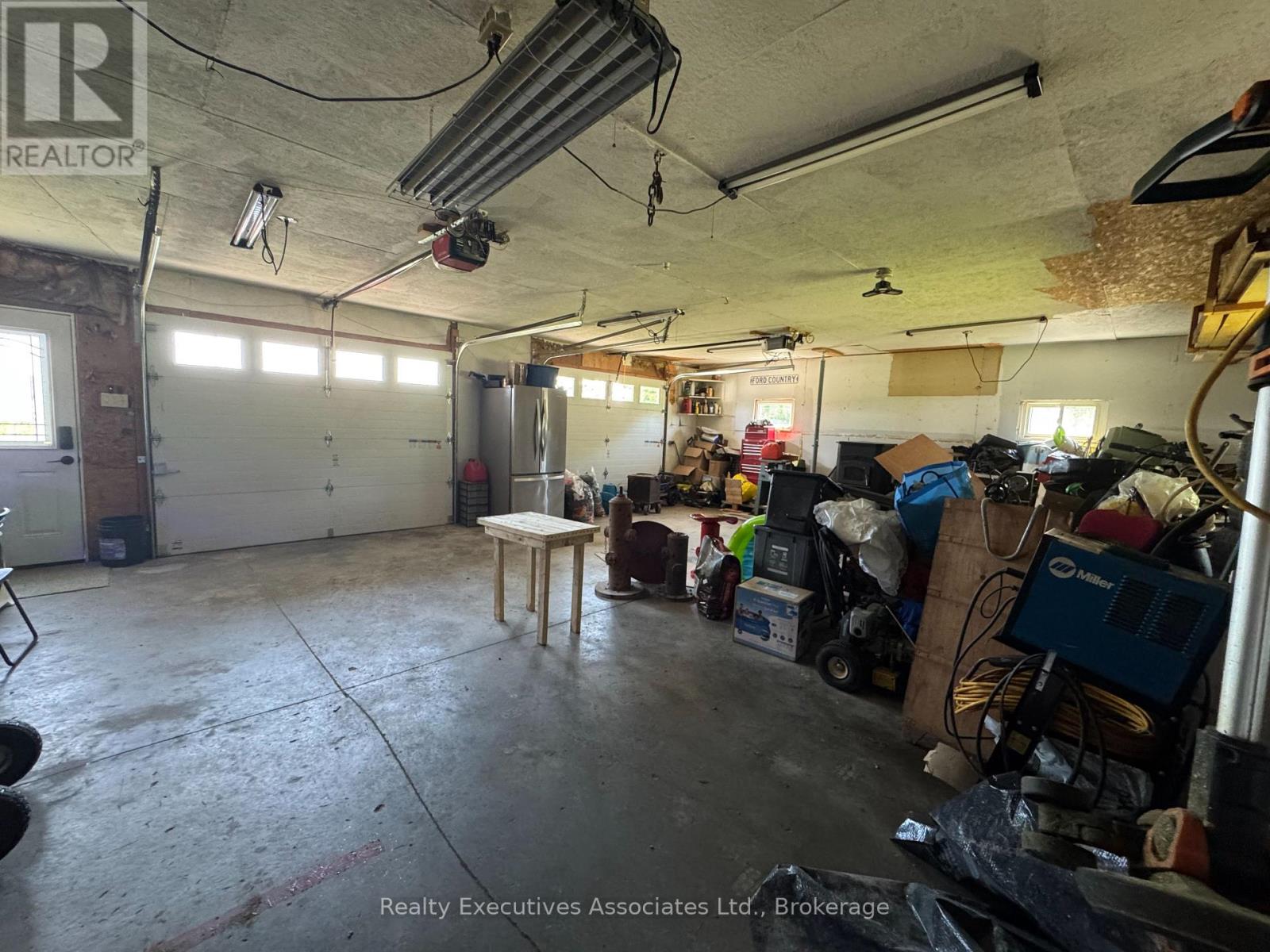 108 GODOLPHIN ROAD - 21