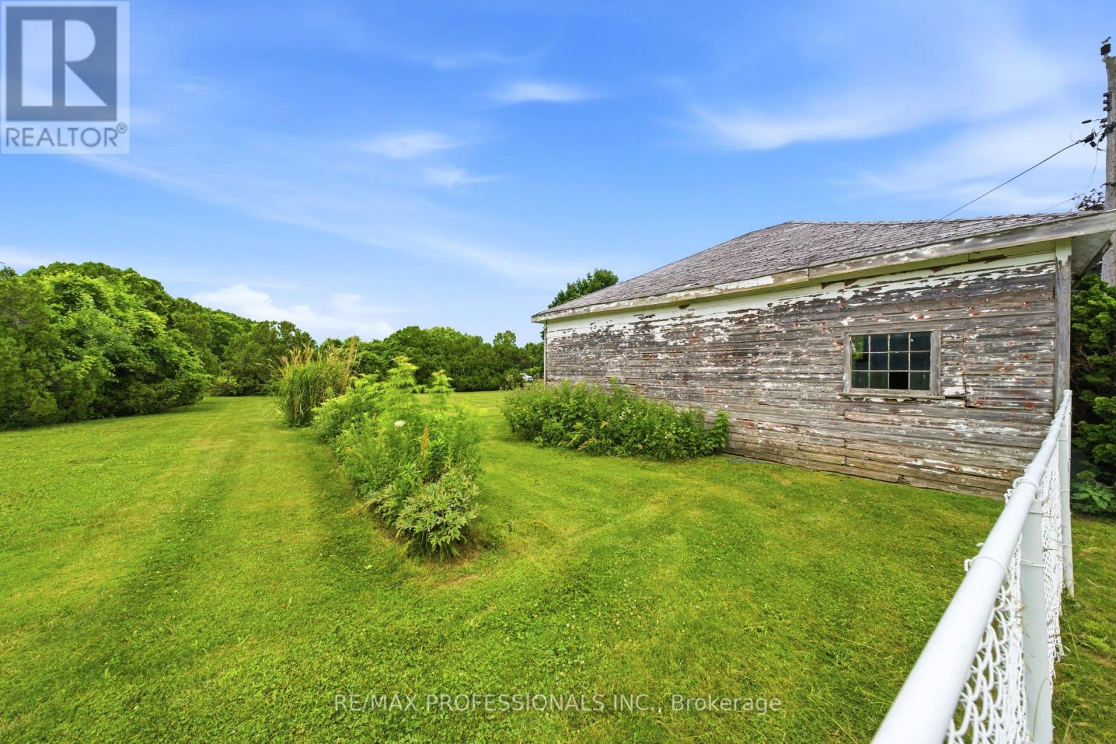 3155 TALLMAN DRIVE - 12