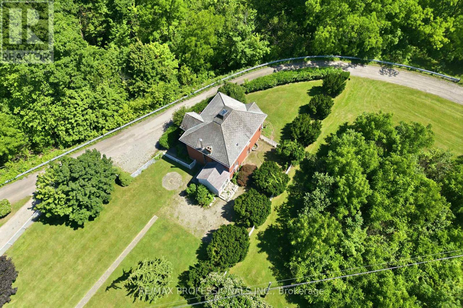 3155 TALLMAN DRIVE - 23
