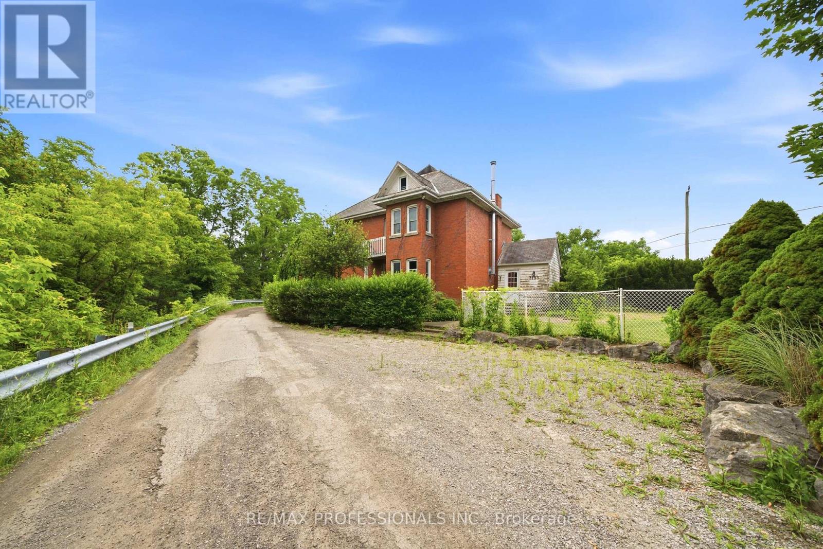 3155 TALLMAN DRIVE - 29