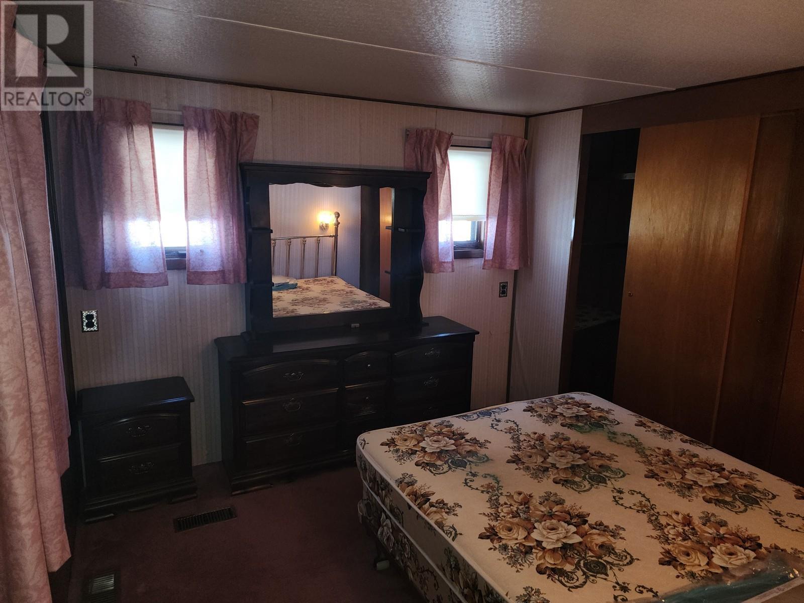319 WALKER ST - 10