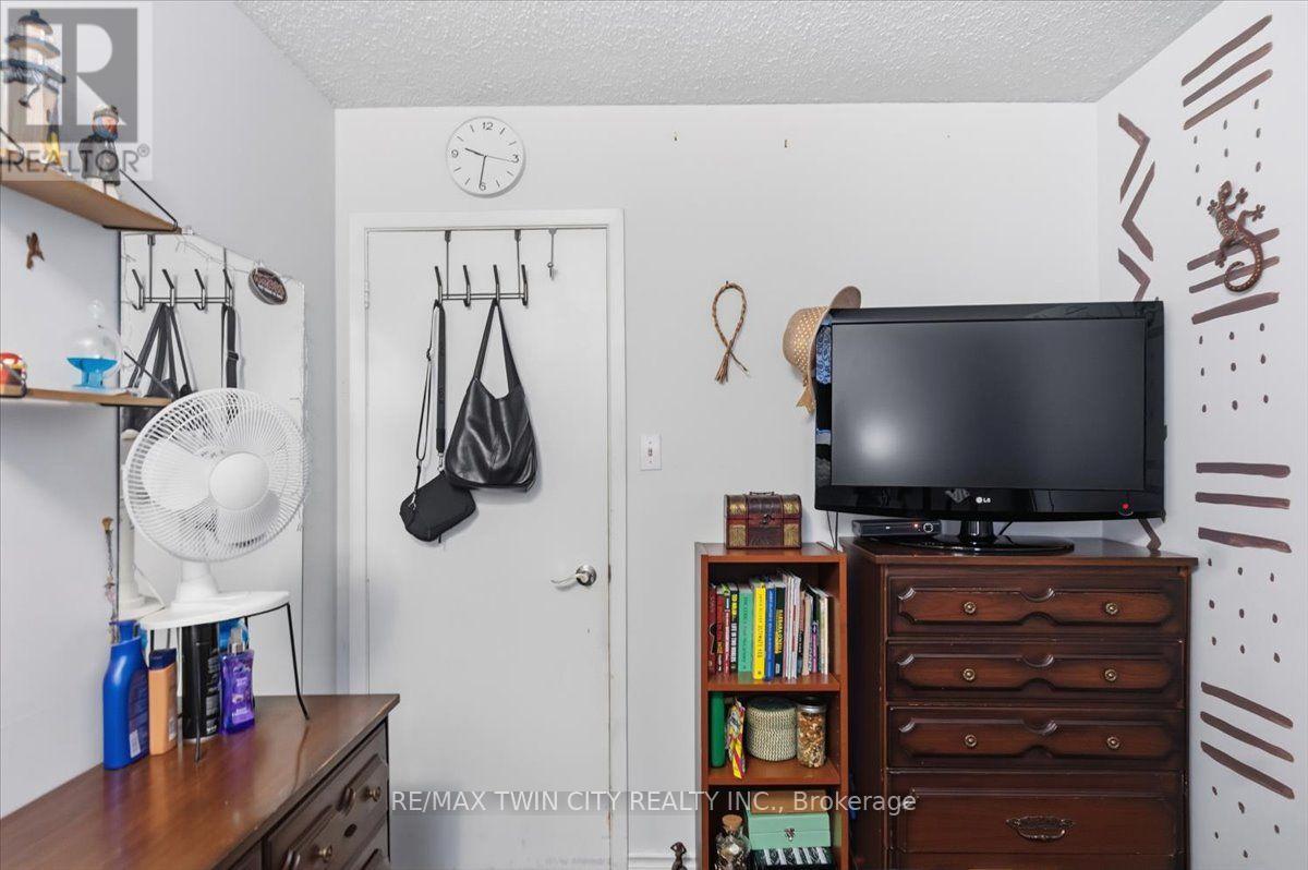 16 PALOMINO DRIVE - 29
