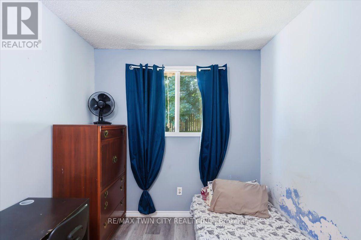 16 PALOMINO DRIVE - 31