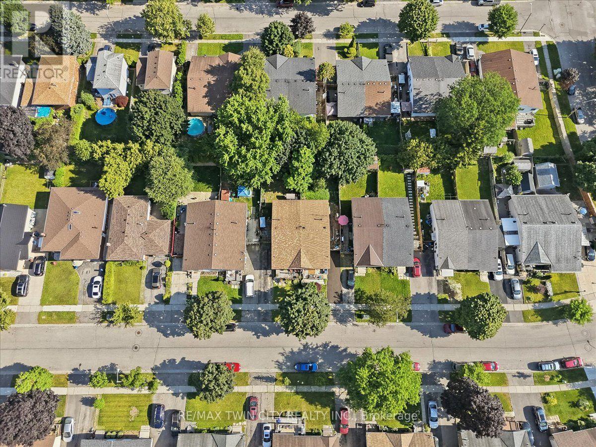 16 PALOMINO DRIVE - 46