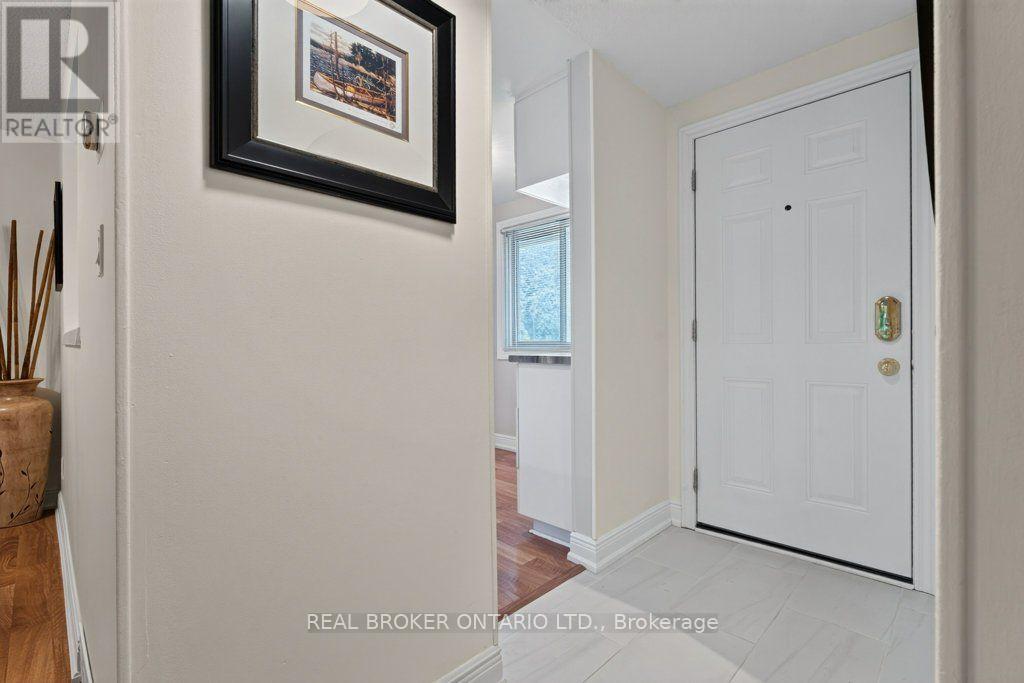 #101 50 LAKESHORE ROAD - 6