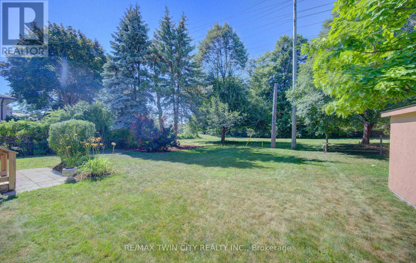 26 PENROSE AVENUE - 31