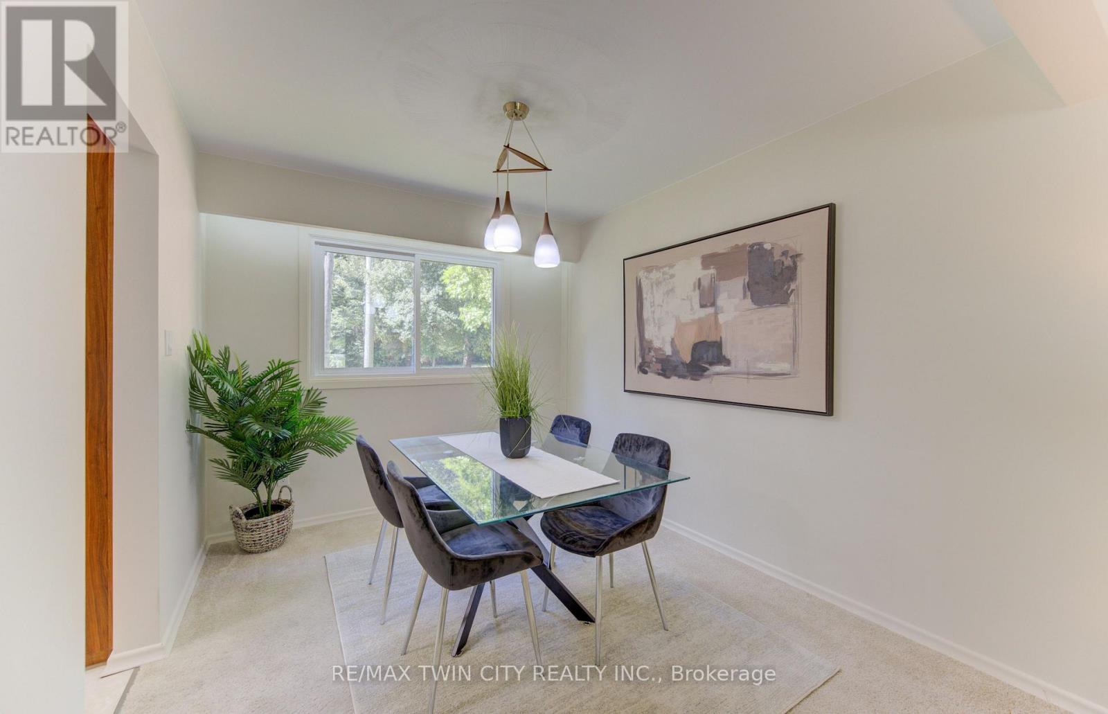 26 PENROSE AVENUE - 8