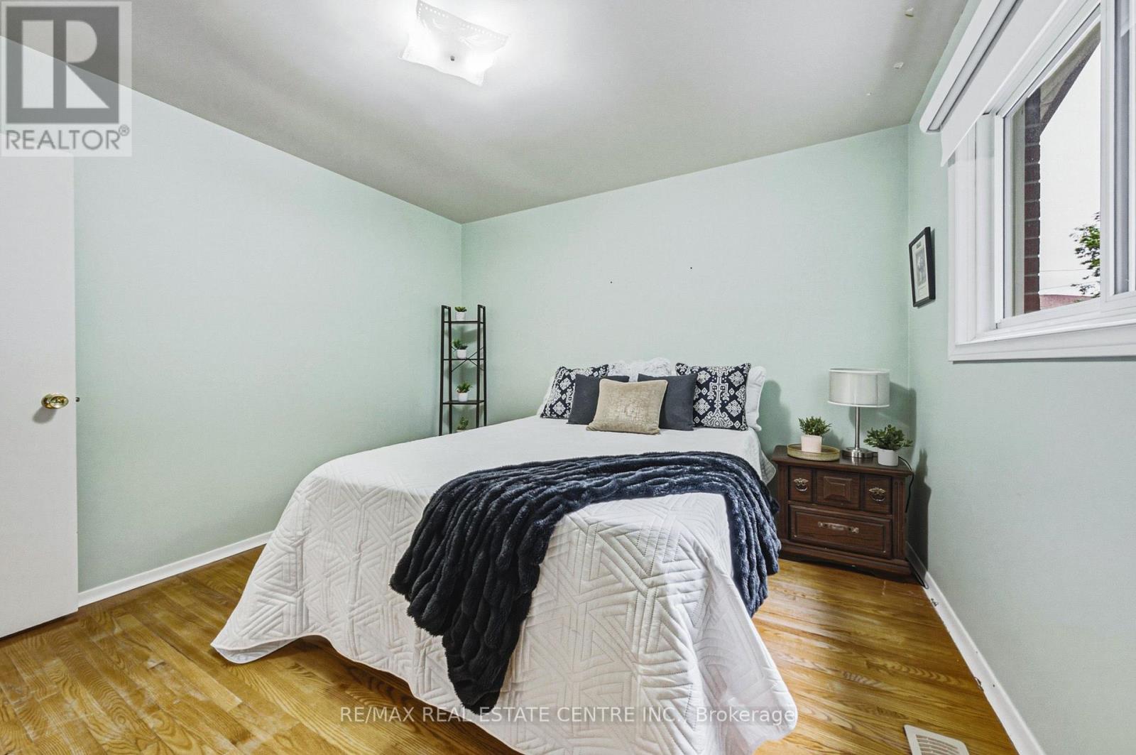 45 GAIL STREET - 16