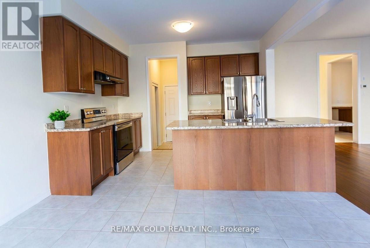 8005 ODELL CRESCENT - 7