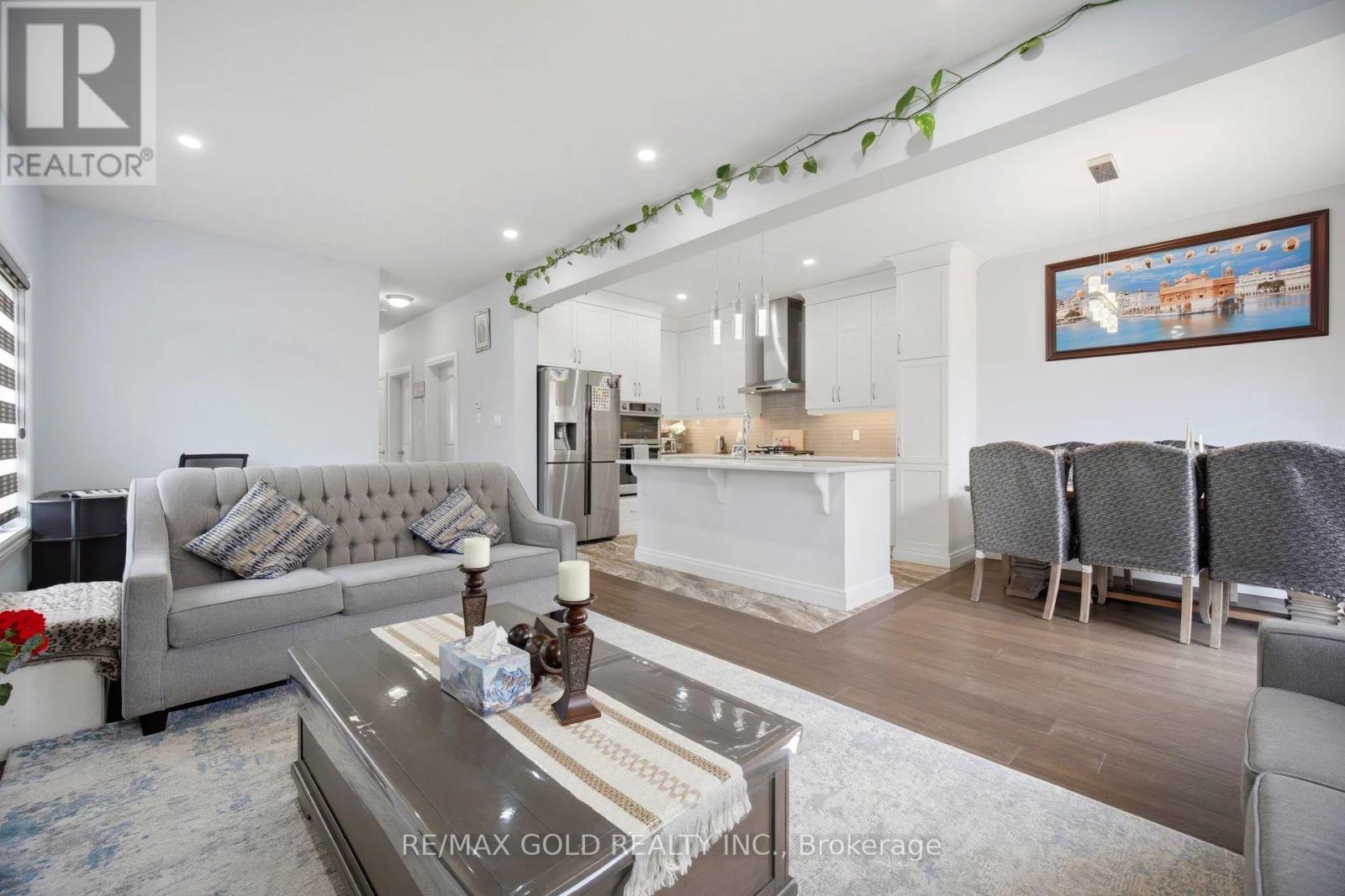 2439 DAISY BEND - 14