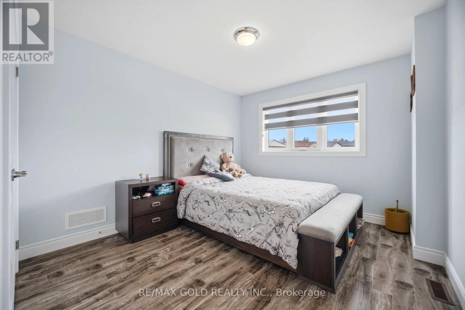 2439 DAISY BEND - 20