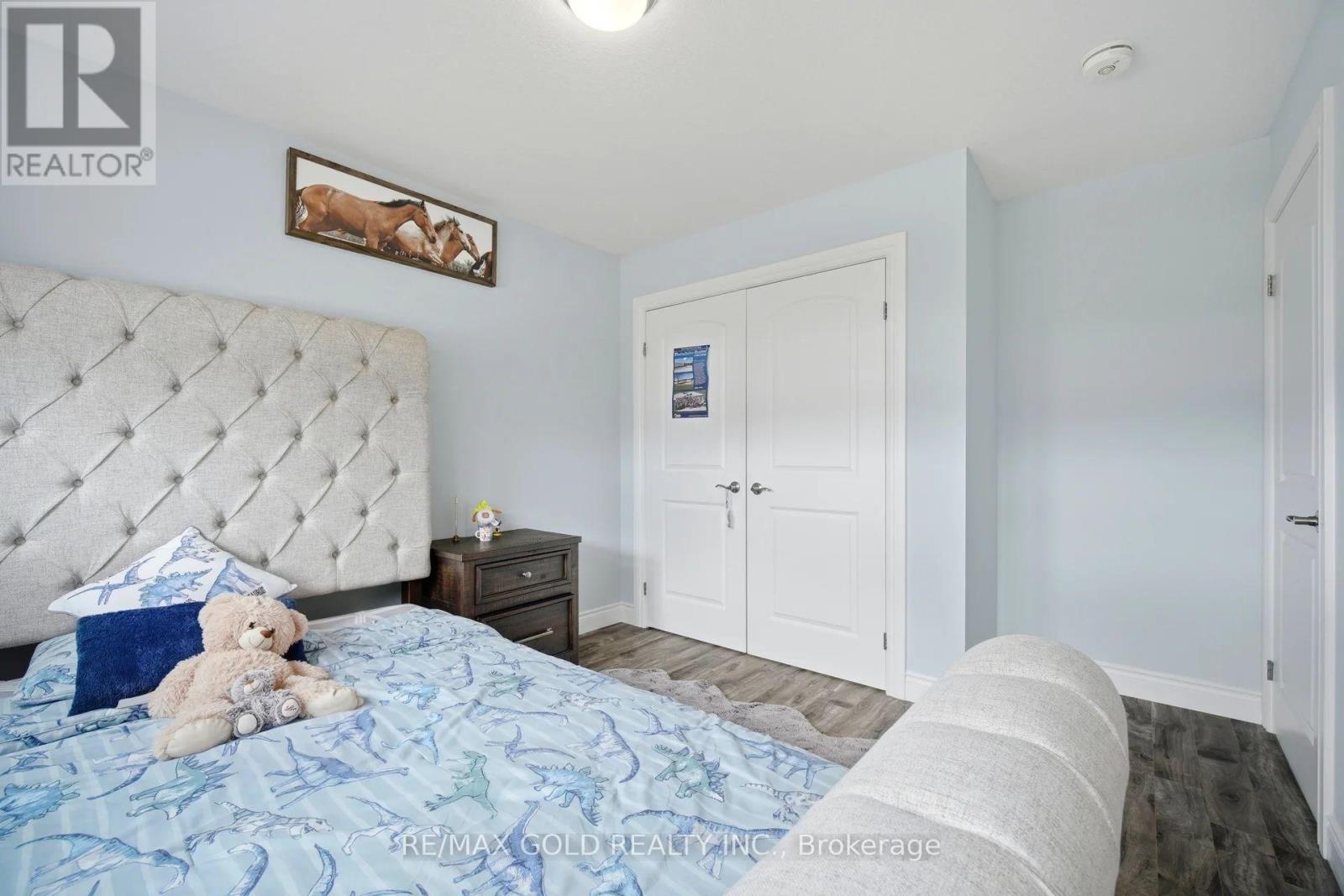 2439 DAISY BEND - 21