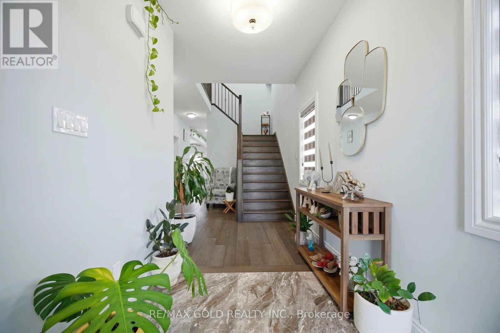 2439 DAISY BEND - 3