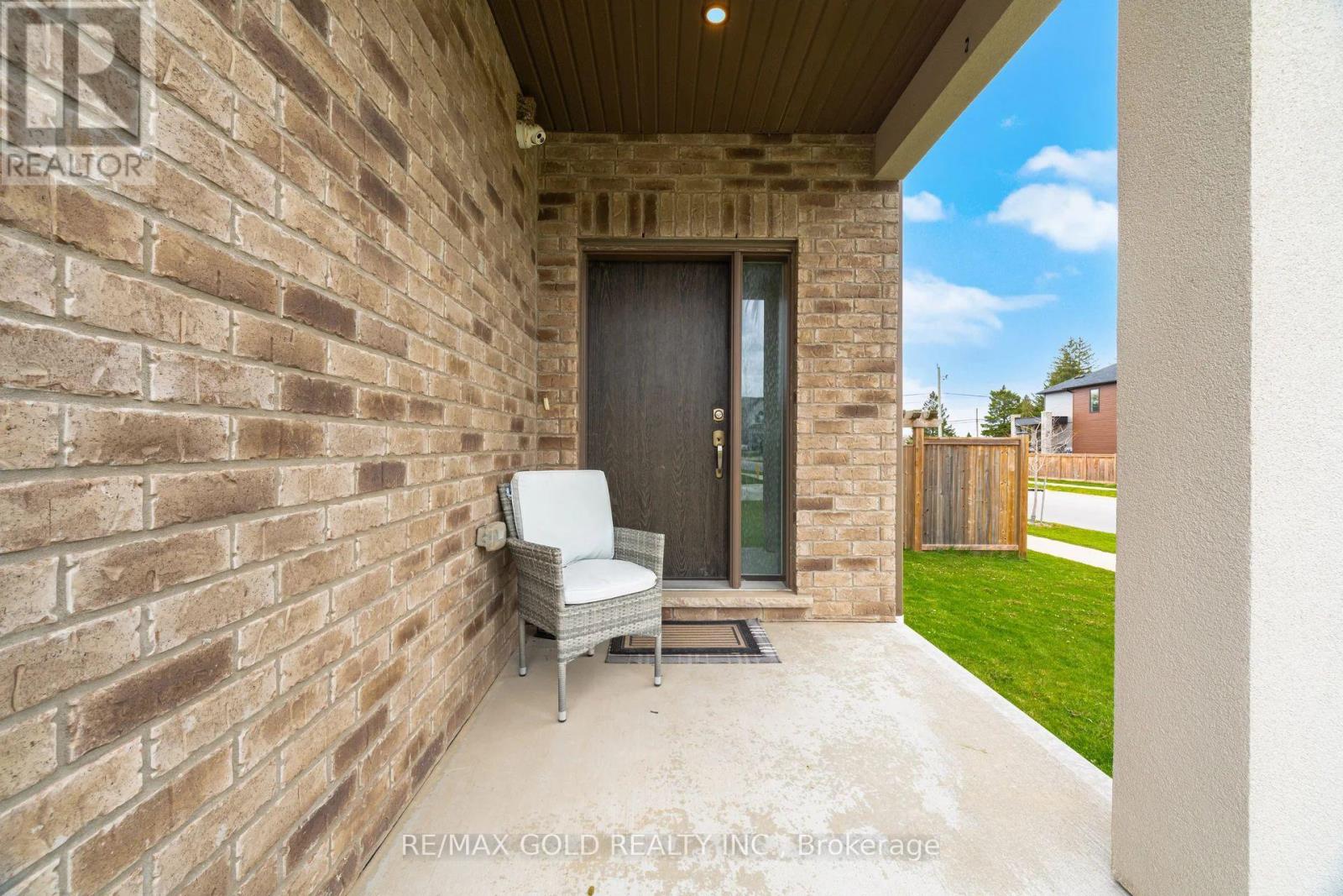2439 DAISY BEND - 4