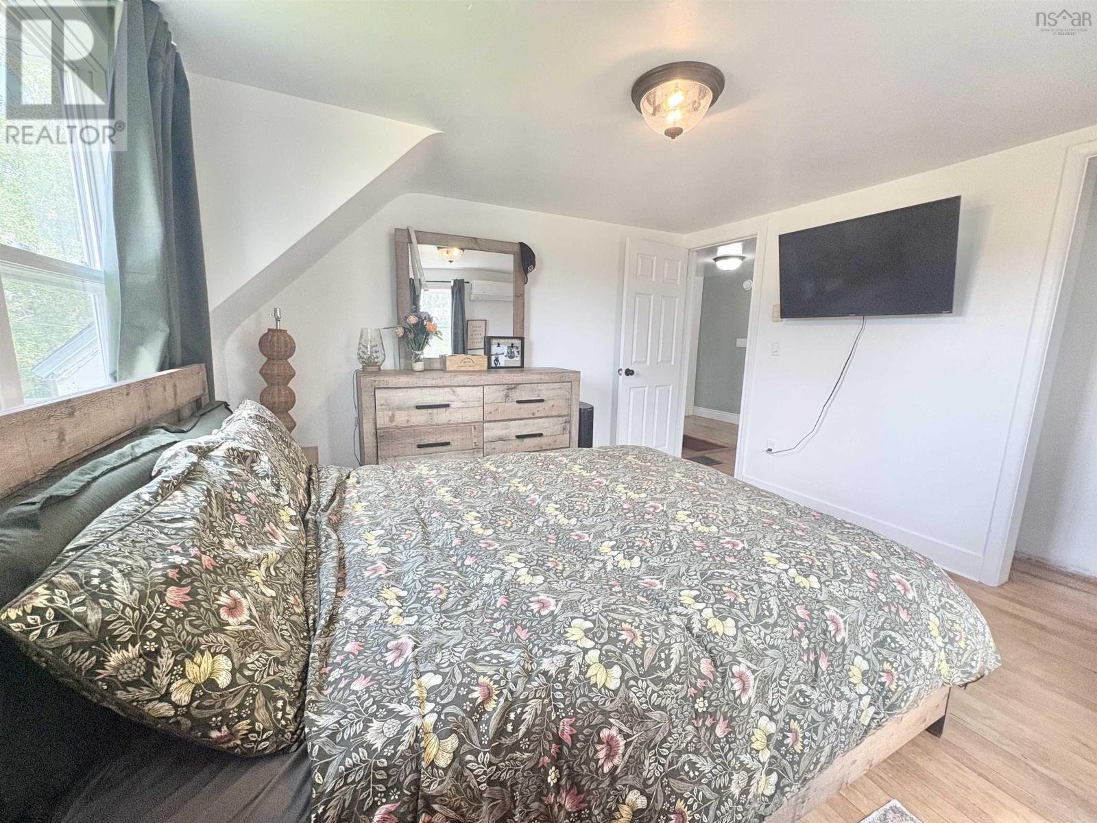 3820 Gairloch Road - 21