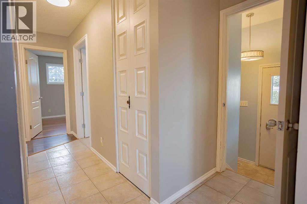 518 3 Street - 8