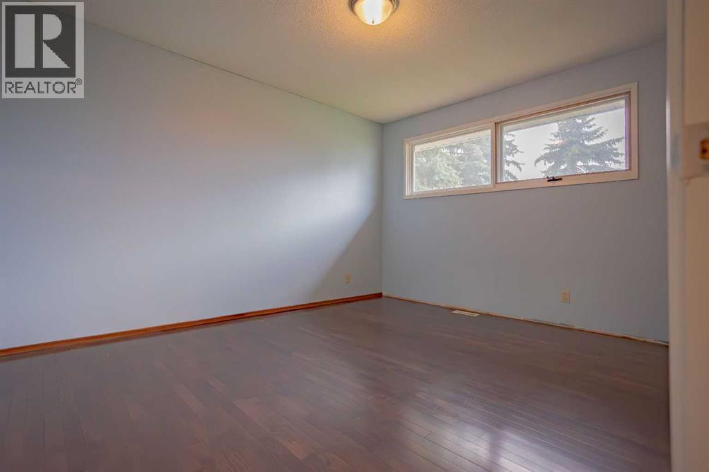 518 3 Street - 12