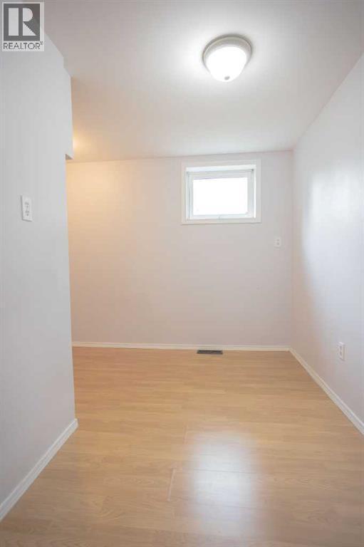 518 3 Street - 31